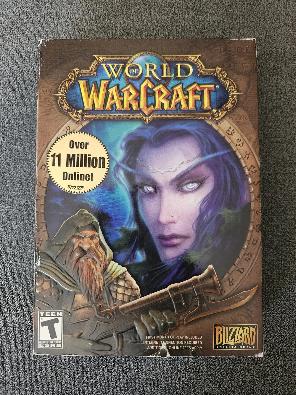 Vintage 2004 World of Warcraft PC Big Box (Incomplete - 1 Disc + Manual Only)
